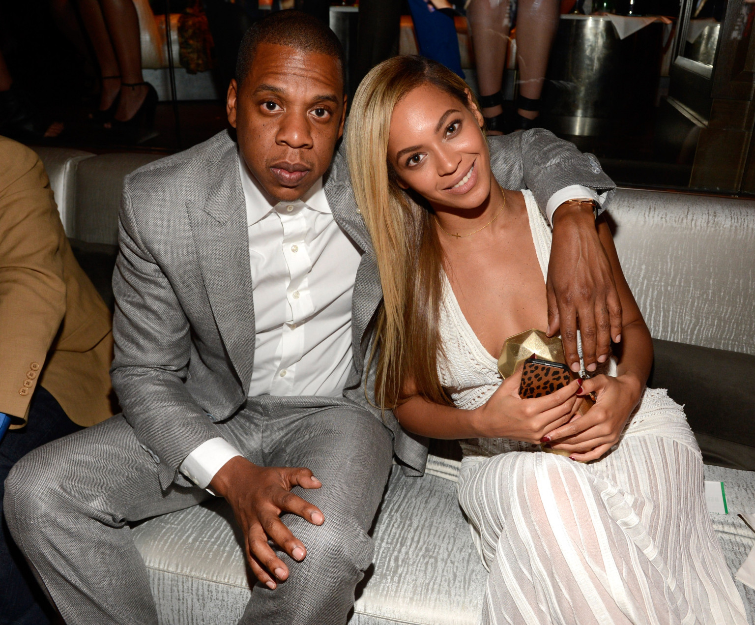 o-BEYONCE-JAY-Z-REGAL-THEATRE-CHICAGO-facebook 944f3