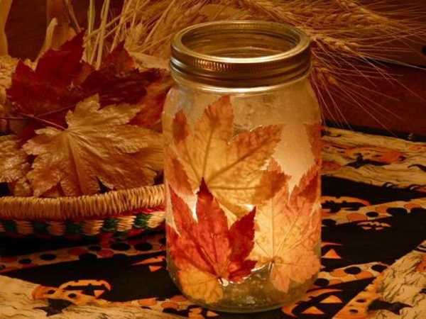home-decorating-ideas-fall-leaves-9 82318