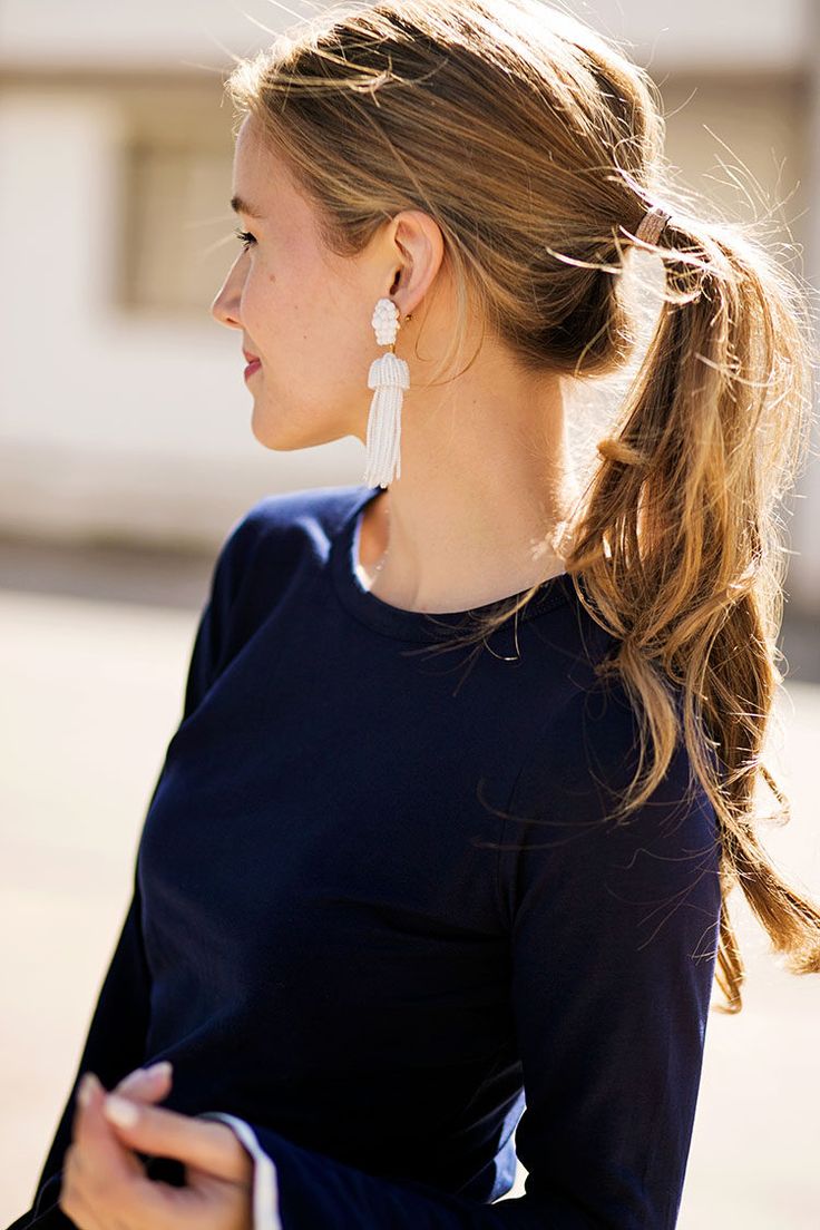 Chandelier Earrings: Αυτά τα σκουλαρίκια θα αναβαθμίσουν όλες τις εμφανίσεις σου