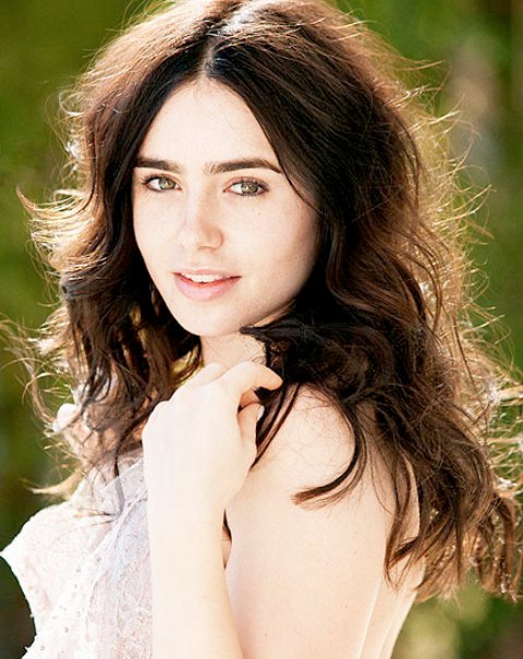 lily-collins-435